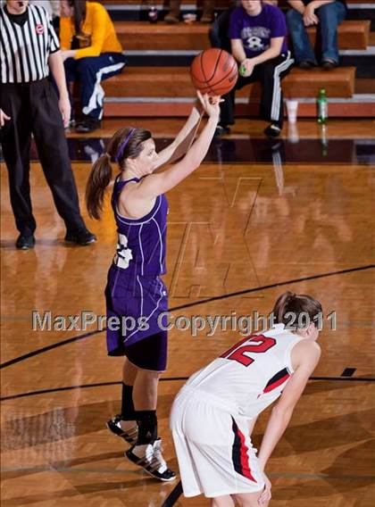 Thumbnail 1 in Sevier County vs Cherokee (D2-AAA playoff) photogallery.