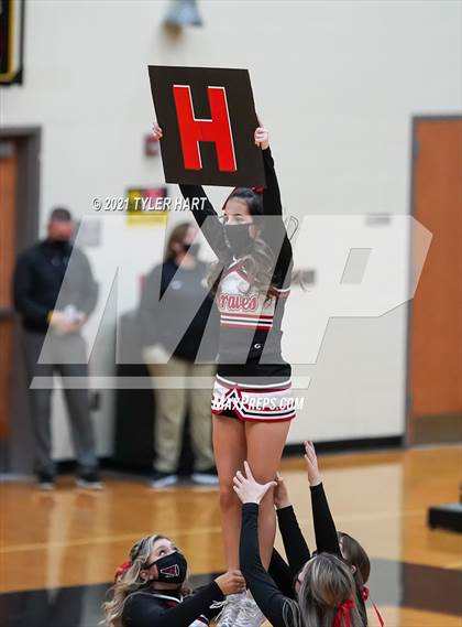 Thumbnail 3 in Terre Haute South Vigo vs. Brownsburg (Sectional Semifinal) photogallery.