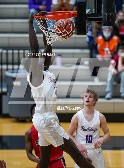 Thumbnail 1 in Terre Haute South Vigo vs. Brownsburg (Sectional Semifinal) photogallery.