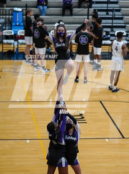 Thumbnail 3 in Terre Haute South Vigo vs. Brownsburg (Sectional Semifinal) photogallery.
