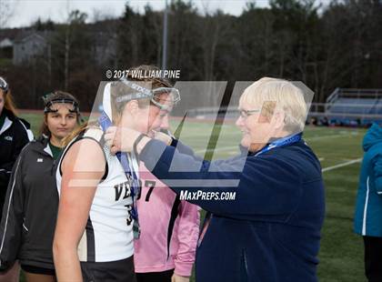 Thumbnail 3 in Lakeland vs. Vestal (NYSPHSAA Class B Final) photogallery.