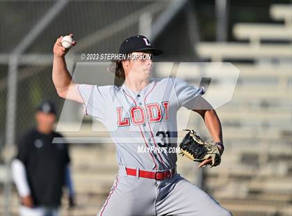 Thumbnail 1 in Lodi @ Tokay photogallery.