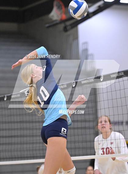 Thumbnail 2 in Marymount vs. Mater Dei (Durango Fall Classic) photogallery.
