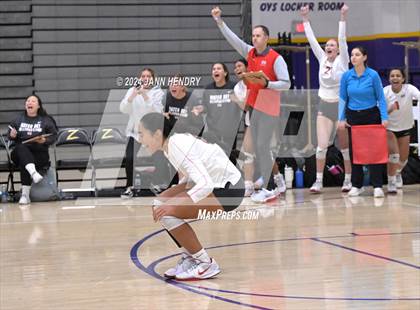 Thumbnail 3 in Marymount vs. Mater Dei (Durango Fall Classic) photogallery.