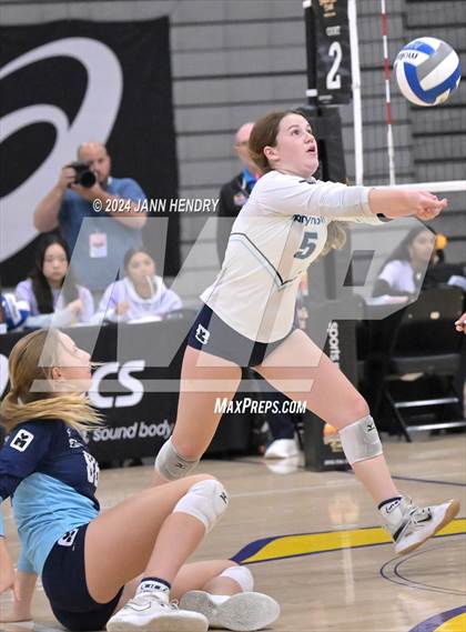 Thumbnail 3 in Marymount vs. Mater Dei (Durango Fall Classic) photogallery.