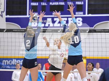 Thumbnail 1 in Marymount vs. Mater Dei (Durango Fall Classic) photogallery.