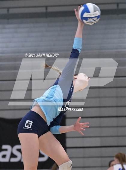 Thumbnail 1 in Marymount vs. Mater Dei (Durango Fall Classic) photogallery.
