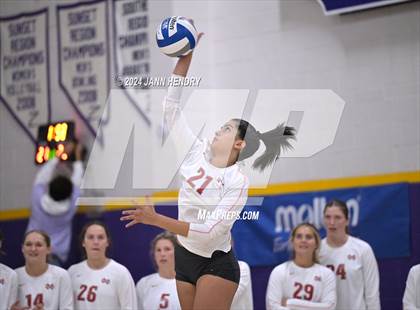 Thumbnail 1 in Marymount vs. Mater Dei (Durango Fall Classic) photogallery.