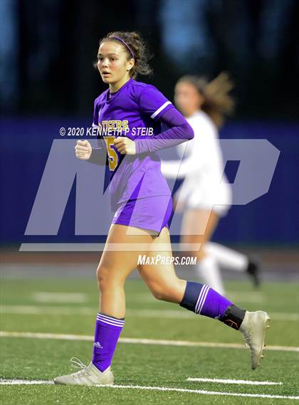 Thumbnail 3 in Archbishop Hannan @ Thibodaux photogallery.