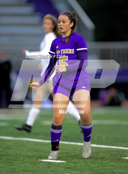 Thumbnail 1 in Archbishop Hannan @ Thibodaux photogallery.