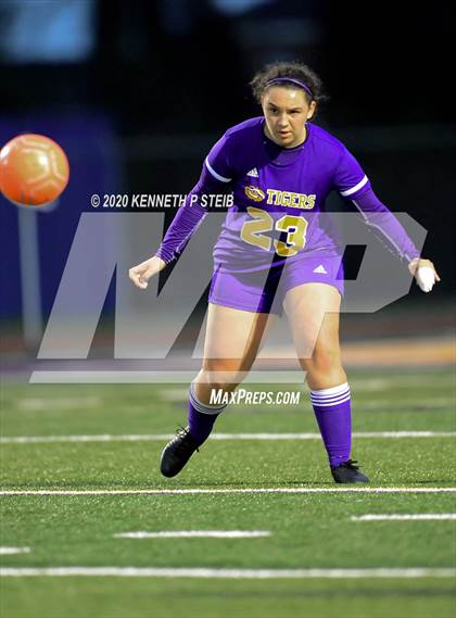 Thumbnail 1 in Archbishop Hannan @ Thibodaux photogallery.