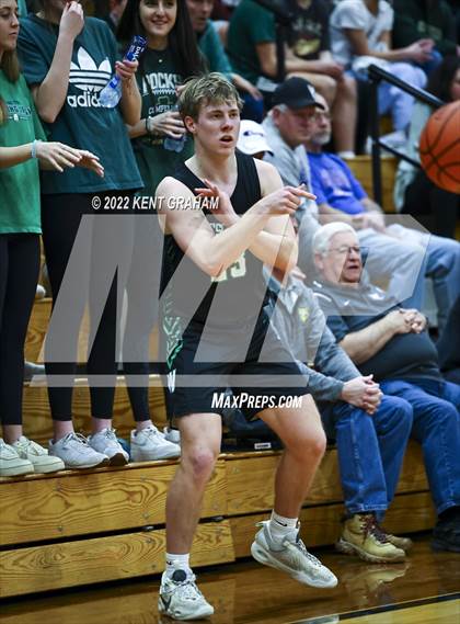 Thumbnail 3 in Westfield vs Fishers (IHSAA 4A Round 1 Sectional) photogallery.