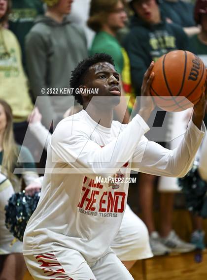 Thumbnail 2 in Westfield vs Fishers (IHSAA 4A Round 1 Sectional) photogallery.