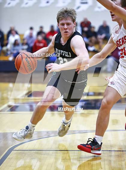 Thumbnail 2 in Westfield vs Fishers (IHSAA 4A Round 1 Sectional) photogallery.
