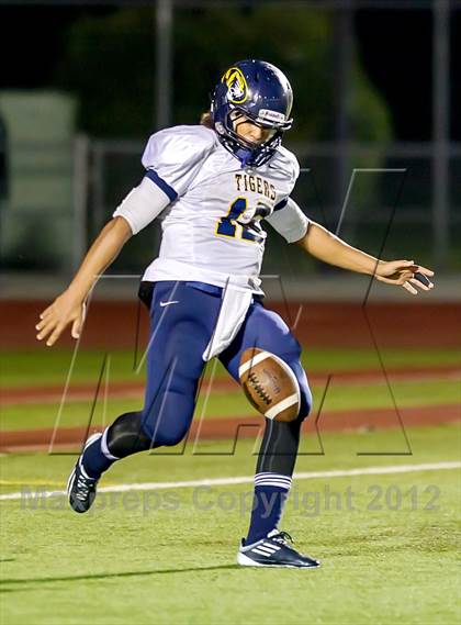 Thumbnail 2 in Inderkum vs. Vista del Lago (CIF SJS D3 Semifinal) photogallery.
