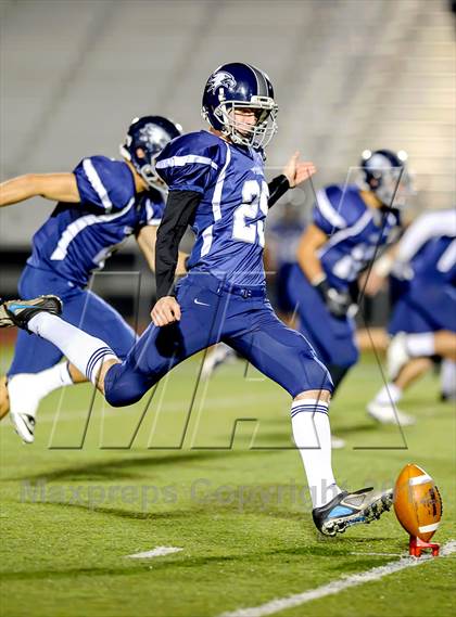 Thumbnail 3 in Inderkum vs. Vista del Lago (CIF SJS D3 Semifinal) photogallery.