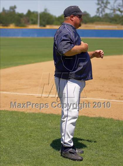 Thumbnail 1 in Elk Grove vs. Pleasant Grove (CIF SJS D1 Playoffs) photogallery.