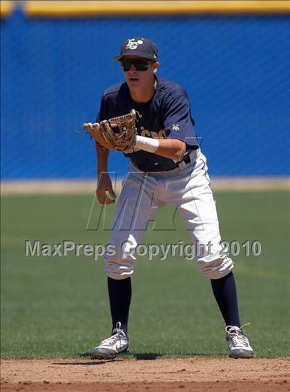 Thumbnail 3 in Elk Grove vs. Pleasant Grove (CIF SJS D1 Playoffs) photogallery.