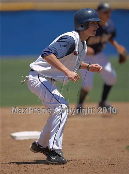 Thumbnail 1 in Elk Grove vs. Pleasant Grove (CIF SJS D1 Playoffs) photogallery.