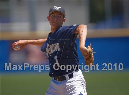Thumbnail 3 in Elk Grove vs. Pleasant Grove (CIF SJS D1 Playoffs) photogallery.