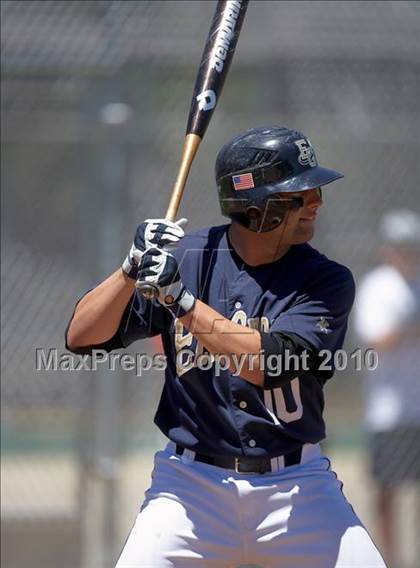 Thumbnail 2 in Elk Grove vs. Pleasant Grove (CIF SJS D1 Playoffs) photogallery.