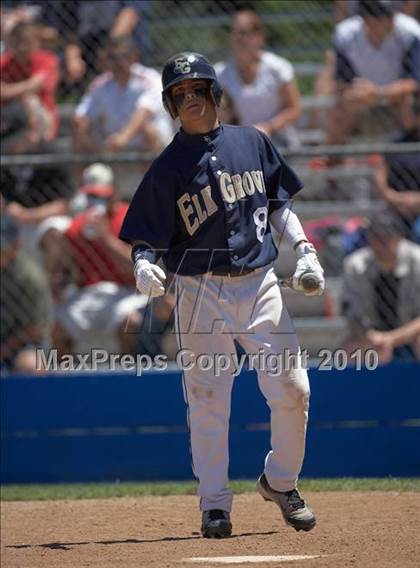 Thumbnail 3 in Elk Grove vs. Pleasant Grove (CIF SJS D1 Playoffs) photogallery.