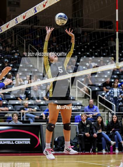 Thumbnail 2 in Beckville vs. Crawford (UIL Volleyball 2A Semi-Finals)  photogallery.