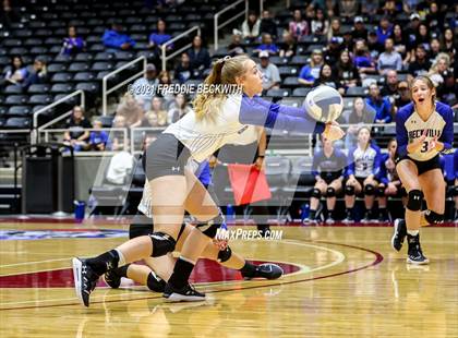 Thumbnail 3 in Beckville vs. Crawford (UIL Volleyball 2A Semi-Finals)  photogallery.