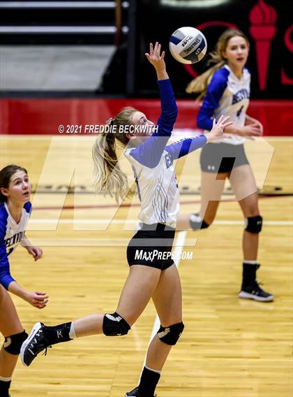 Thumbnail 2 in Beckville vs. Crawford (UIL Volleyball 2A Semi-Finals)  photogallery.