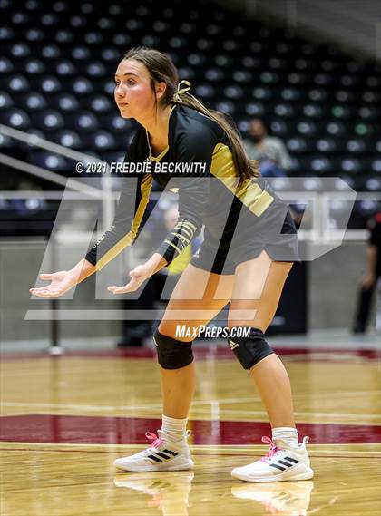 Thumbnail 2 in Beckville vs. Crawford (UIL Volleyball 2A Semi-Finals)  photogallery.