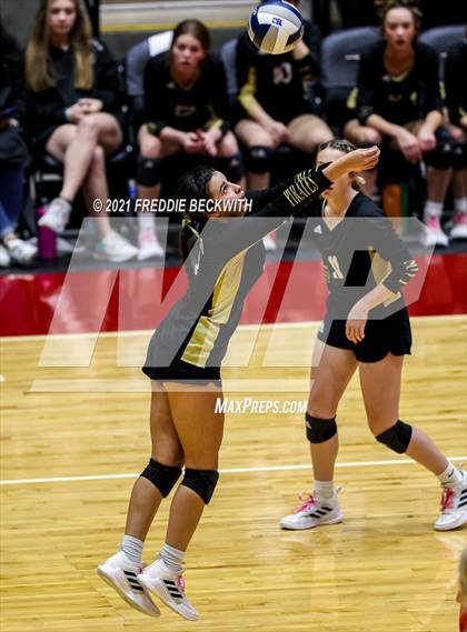 Thumbnail 1 in Beckville vs. Crawford (UIL Volleyball 2A Semi-Finals)  photogallery.