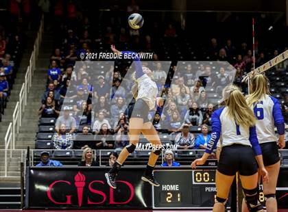 Thumbnail 2 in Beckville vs. Crawford (UIL Volleyball 2A Semi-Finals)  photogallery.