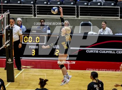 Thumbnail 3 in Beckville vs. Crawford (UIL Volleyball 2A Semi-Finals)  photogallery.