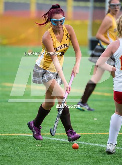 Thumbnail 2 in Serra @ Cathedral Catholic photogallery.