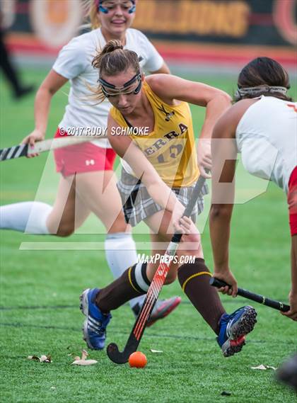 Thumbnail 2 in Serra @ Cathedral Catholic photogallery.