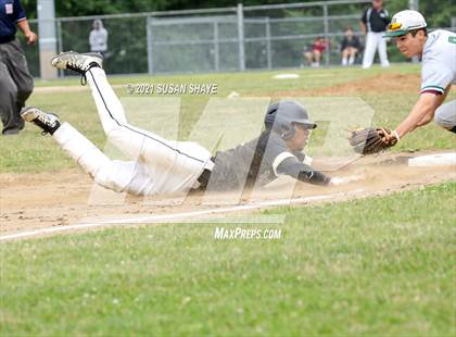 Thumbnail 1 in St. Paul vs. Wachusett Regional (MIAA Division 1 Central Semifinal) photogallery.