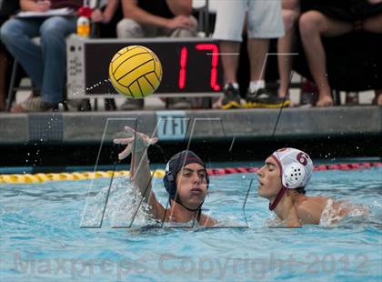Thumbnail 3 in King [Dr. Martin Luther] vs. La Canada (CIF SS D3 Final) photogallery.