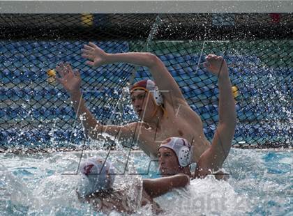 Thumbnail 1 in King [Dr. Martin Luther] vs. La Canada (CIF SS D3 Final) photogallery.