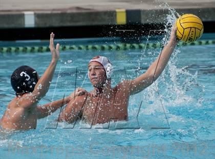 Thumbnail 2 in King [Dr. Martin Luther] vs. La Canada (CIF SS D3 Final) photogallery.