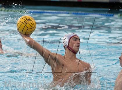 Thumbnail 2 in King [Dr. Martin Luther] vs. La Canada (CIF SS D3 Final) photogallery.