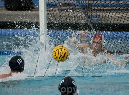 Thumbnail 2 in King [Dr. Martin Luther] vs. La Canada (CIF SS D3 Final) photogallery.