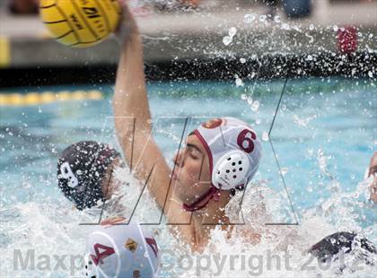 Thumbnail 3 in King [Dr. Martin Luther] vs. La Canada (CIF SS D3 Final) photogallery.