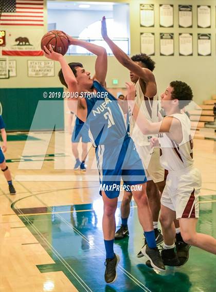 Thumbnail 2 in The Nueva School vs. Eastside College Prep (CIF-CCS D5 Boys Championship) photogallery.