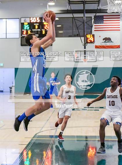 Thumbnail 3 in The Nueva School vs. Eastside College Prep (CIF-CCS D5 Boys Championship) photogallery.