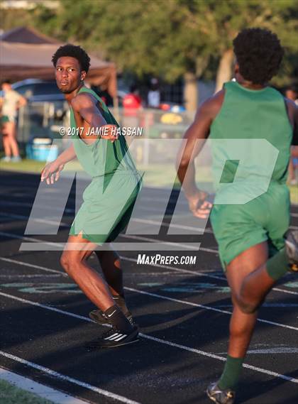 Thumbnail 3 in SCHSL 3A Regional Track Meet  (Track Events) photogallery.