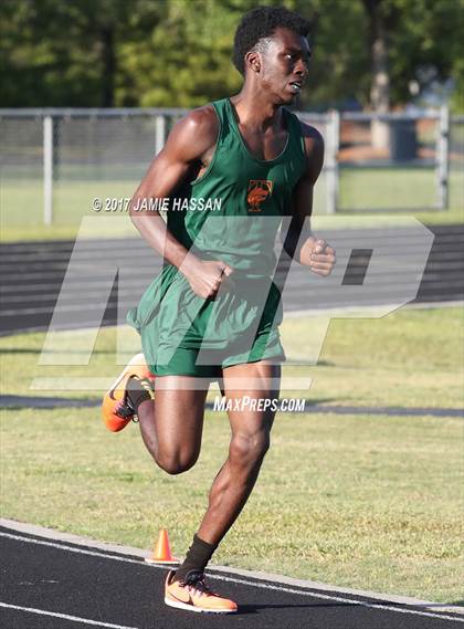 Thumbnail 1 in SCHSL 3A Regional Track Meet  (Track Events) photogallery.