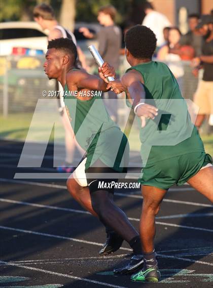 Thumbnail 3 in SCHSL 3A Regional Track Meet  (Track Events) photogallery.