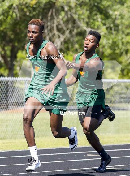 Thumbnail 3 in SCHSL 3A Regional Track Meet  (Track Events) photogallery.