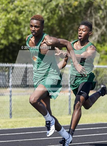 Thumbnail 1 in SCHSL 3A Regional Track Meet  (Track Events) photogallery.