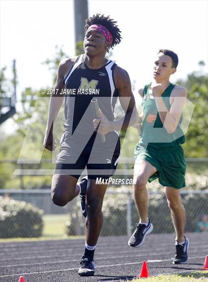 Thumbnail 1 in SCHSL 3A Regional Track Meet  (Track Events) photogallery.